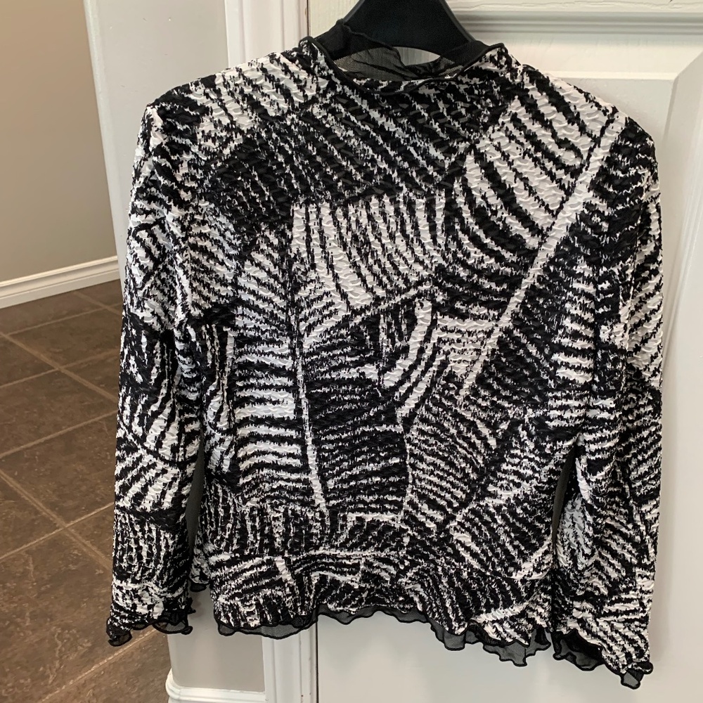 Joseph Ribkoff, black/white jacket - Picture 3 of 3